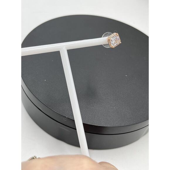 Kate spade Save The Date Pave Princess Cut Bling shiny Rose Gold Stud Earrings - Picture 15 of 16